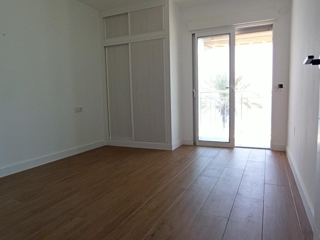 APARTAMENT EN 1A LÍNIA PLATJA DEL CURA AMB VISTES AL MAR