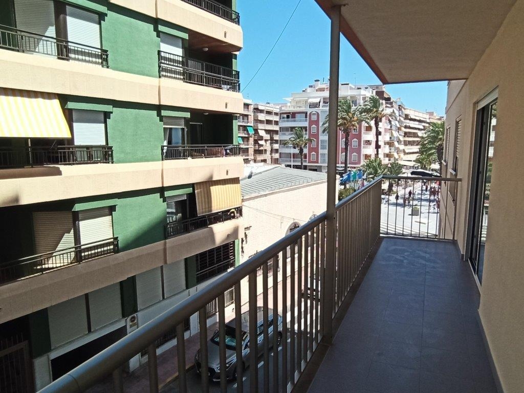 APPARTEMENT EN 1ÈRE LIGNE PLAYA DEL CURA AVEC VUE SUR LA MER