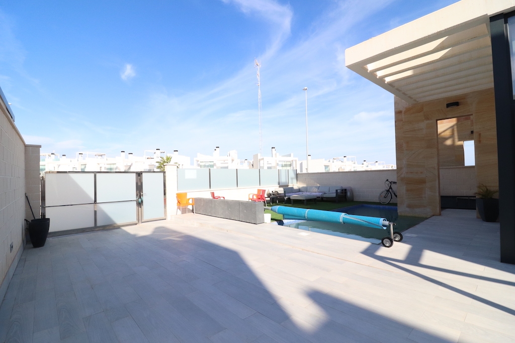 Villa for sale in Orihuela Costa