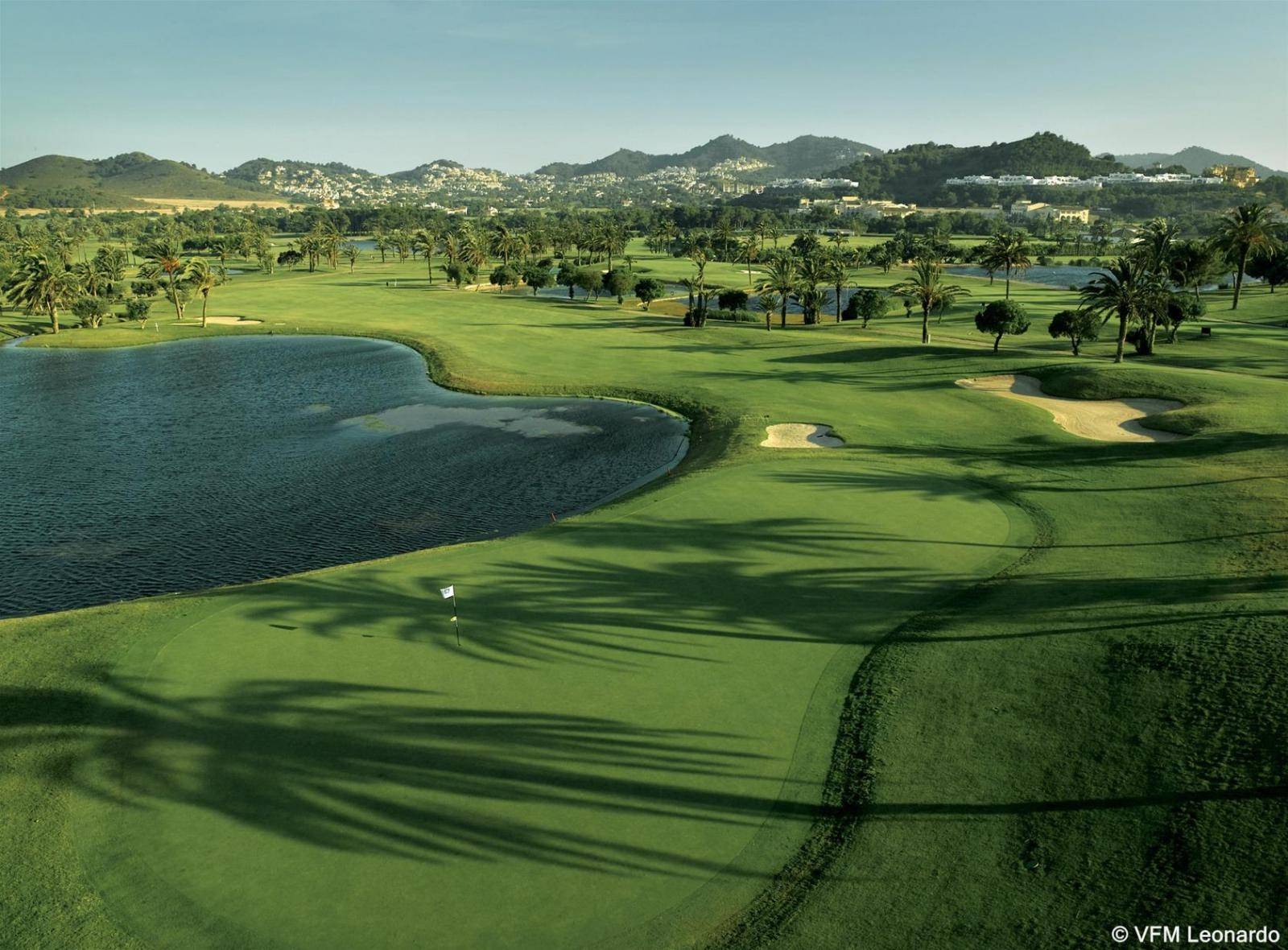 LUKSUS VILLA MED FORTØJNING TIL BÅD I LA MANGA DEL MAR MENOR