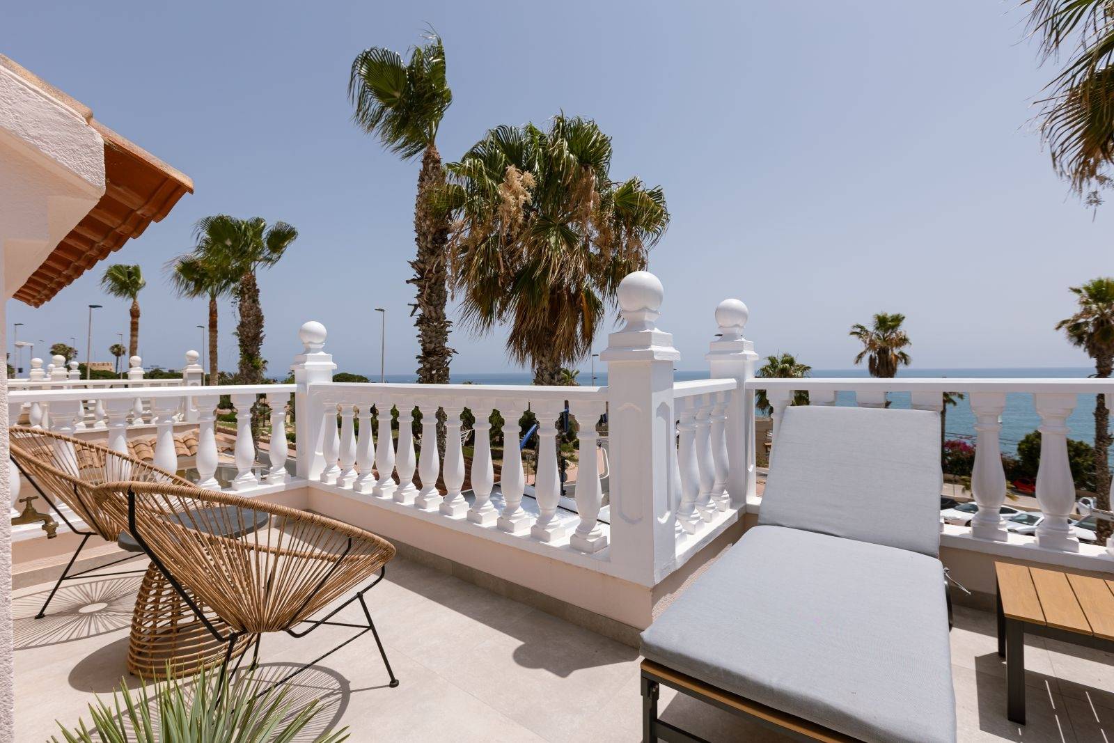 BELLE VILLA AVEC VUE SPECTACULAIRE SUR LA MER À TORRE DEL MORO 1ÈRE LIGNE