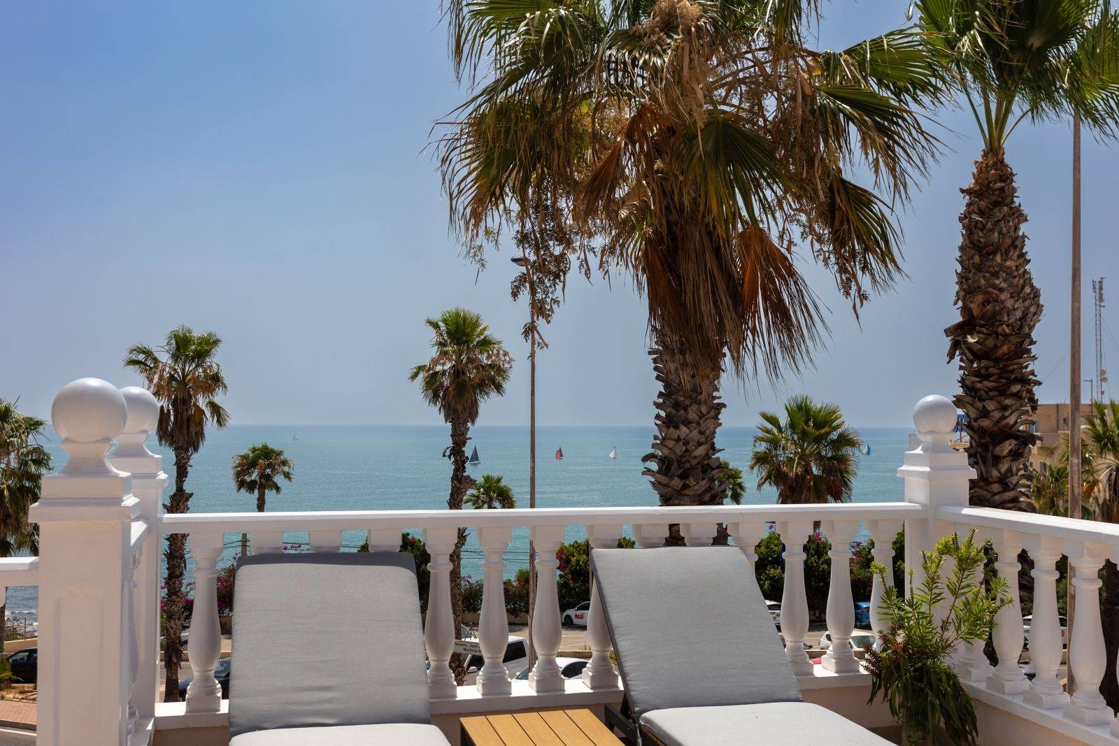 BELLE VILLA AVEC VUE SPECTACULAIRE SUR LA MER À TORRE DEL MORO 1ÈRE LIGNE