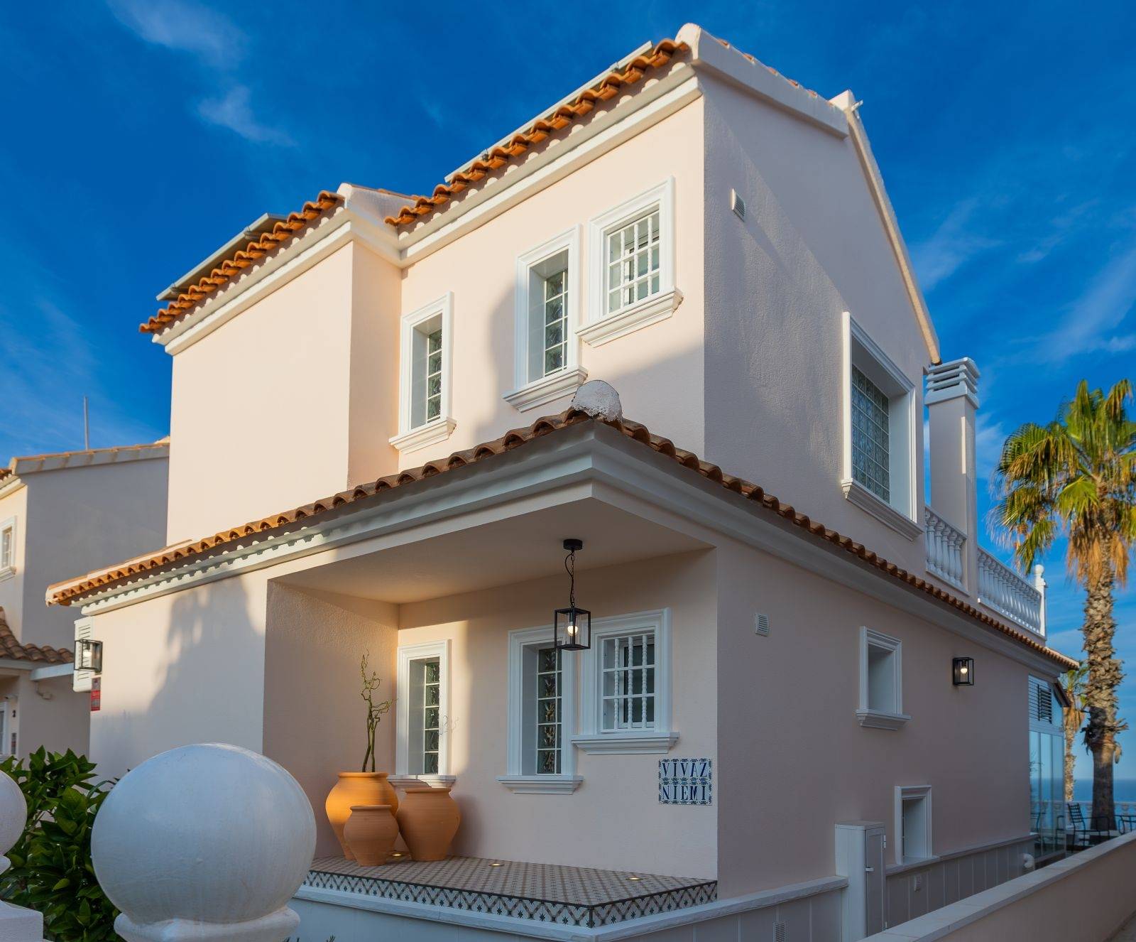 BELLE VILLA AVEC VUE SPECTACULAIRE SUR LA MER À TORRE DEL MORO 1ÈRE LIGNE