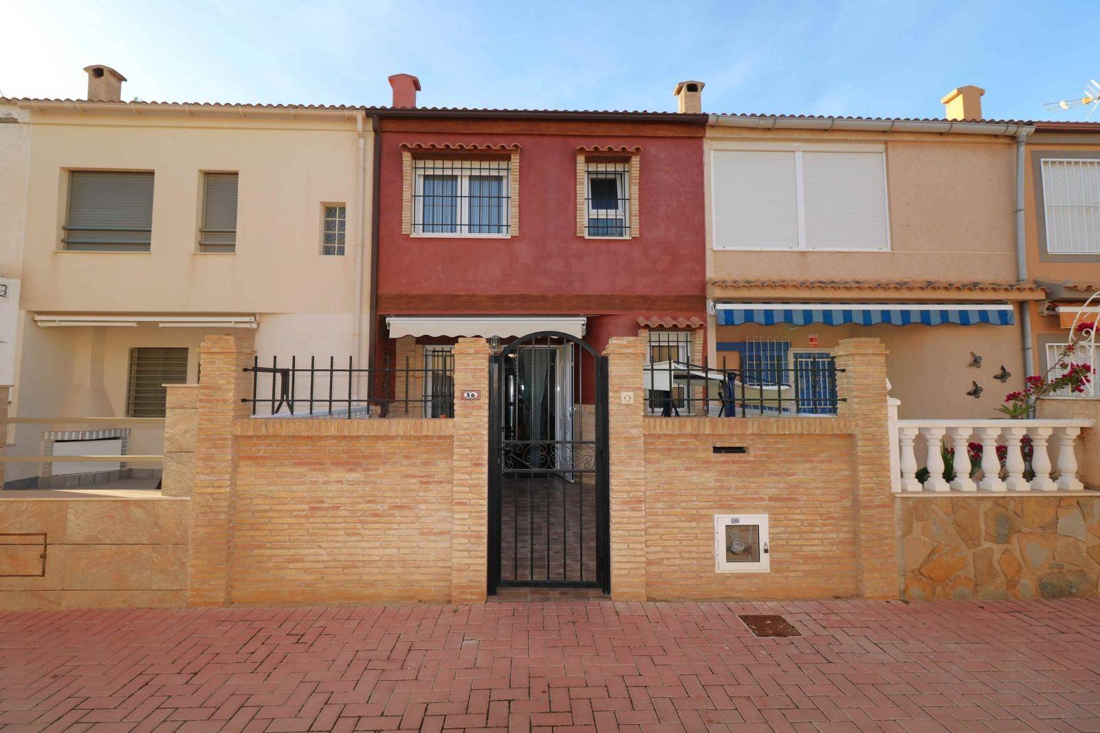 Bungalow myynnissä Torrevieja