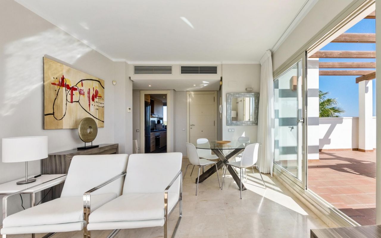 ELEGANT PENTHOUSE FOR SALE IN LAS COLINAS GOLF & COUNTRY CLUB, ORIHUELA COSTA