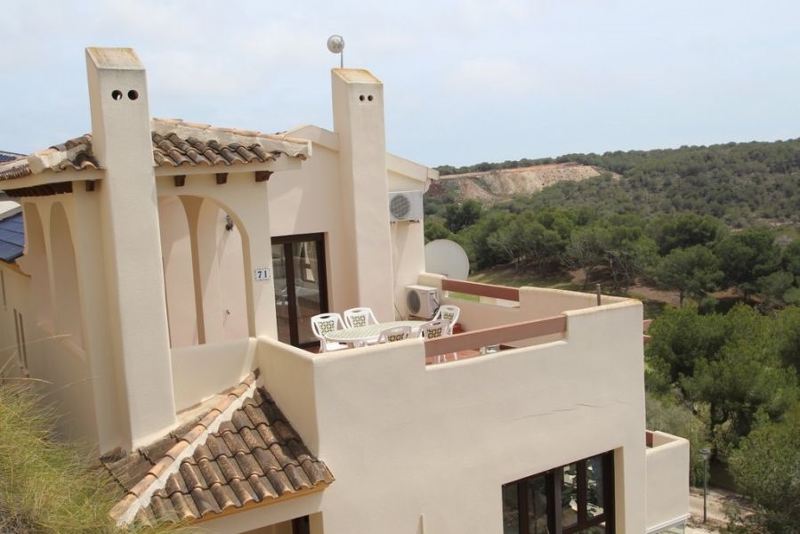 PENTHOUSE IN LAS RAMBLAS WITH STUNNING VIEWS OF THE GOLF COURSE AND THE SEA