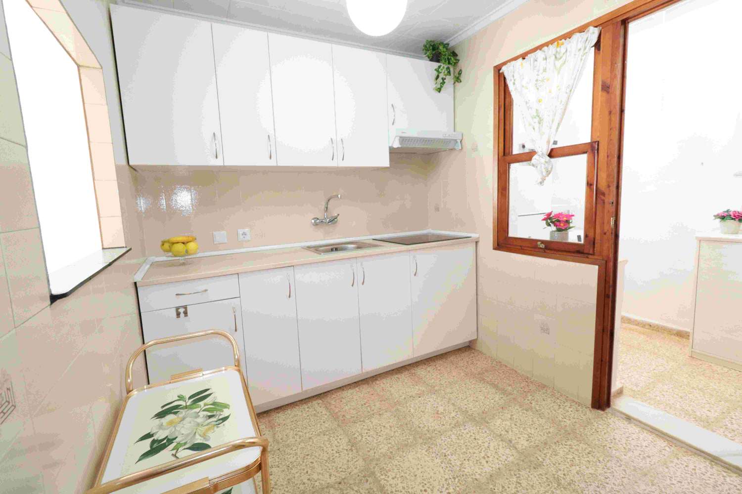 EXCLUSIVE BUNGALOW IN TORREVIEJA NEAR THE PINK LAKE