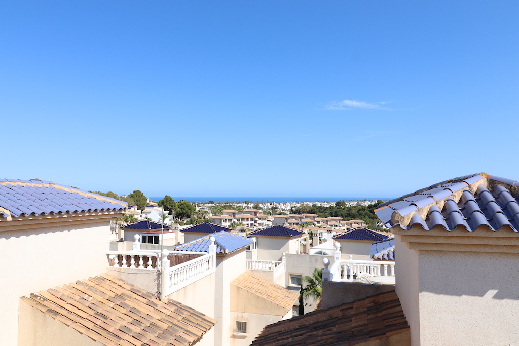 BLUE LAGOON - VILLA INDIPENDENTE VICINO AL CAMPO DA GOLF E CON VISTA SUL MARE