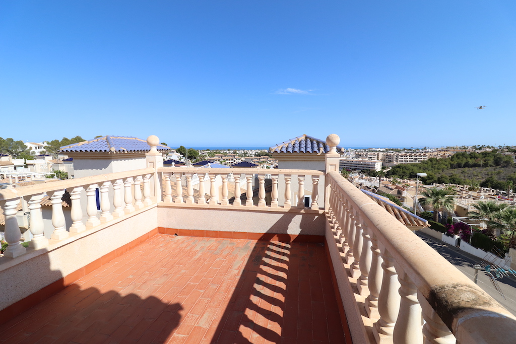 Villa til salg i Orihuela Costa