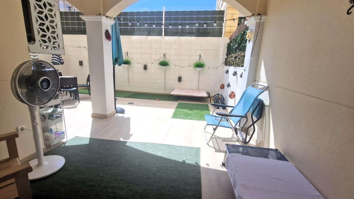 APPARTEMENT MODERNE ET CONFORTABLE À AGUAS NUEVAS À QUELQUES MINUTES DE LA PLAGE DE LA MATA