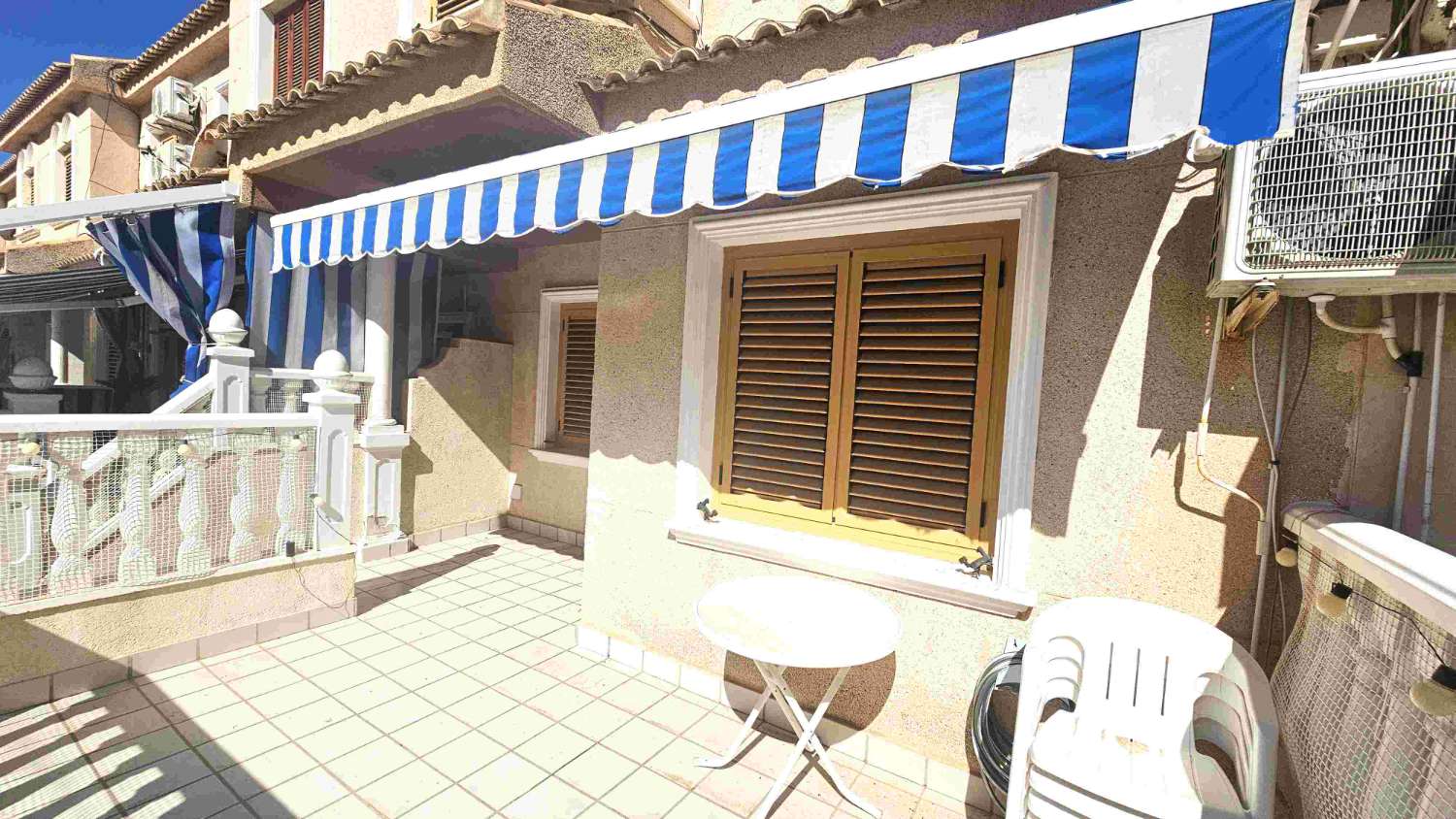 CHARMING MEDITERRANEAN DUPLEX 140M FROM THE SEA WITH TOURIST LICENSE AND CLOSED GARAGE