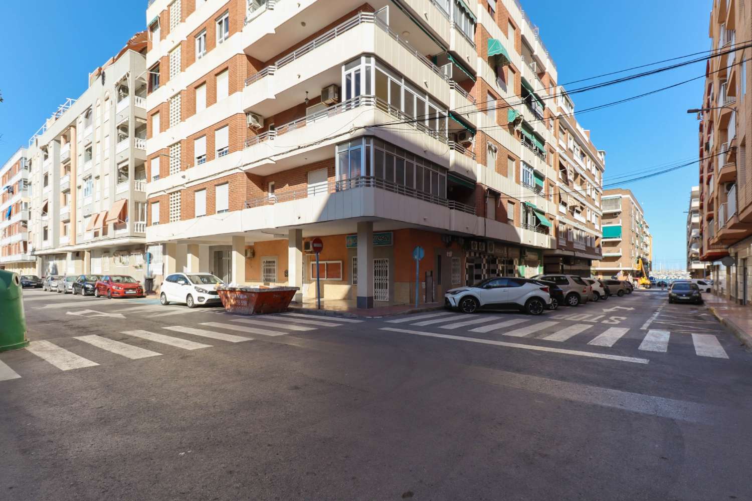 Квартира на продаж в El Acequión - Los Naúfragos (Torrevieja)