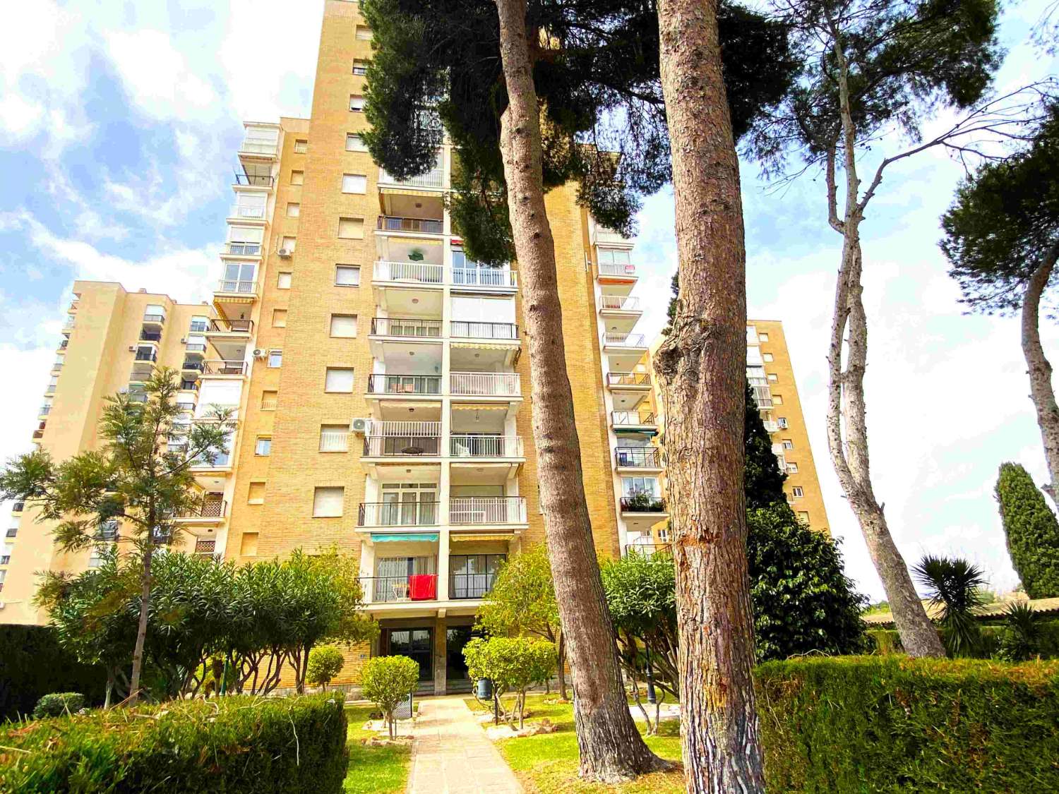 GREAT RENOVATED APARTMENT 300M FROM CAMPOAMOR BEACH