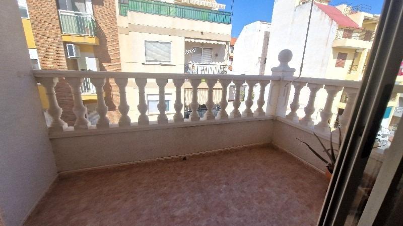 ESPACIOSO APARTAMENTO EN ESQUINA A 200M DE LA PLAYA DEL CURA