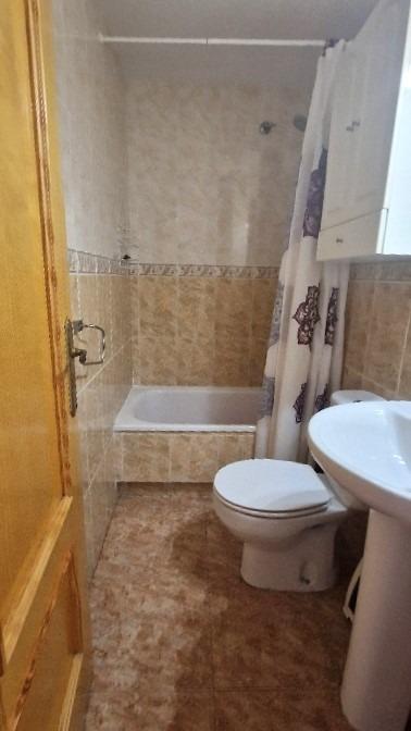 SPACIOUS CORNER APARTMENT 200M FROM PLAYA DEL CURA