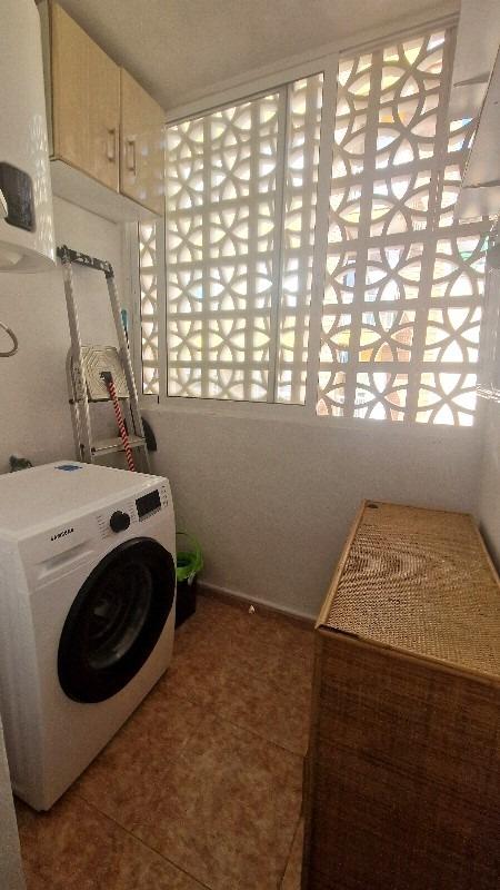 ESPACIOSO APARTAMENTO EN ESQUINA A 200M DE LA PLAYA DEL CURA