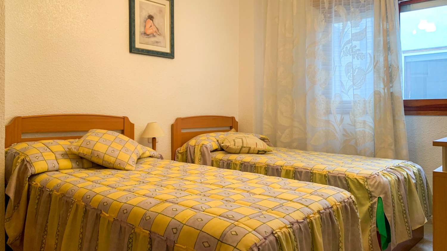 GELEGENHEIT: WOHNUNG ZUM VERKAUF IN TORREVIEJA, PLAYA DEL CURA - REDUZIERTER PREIS!