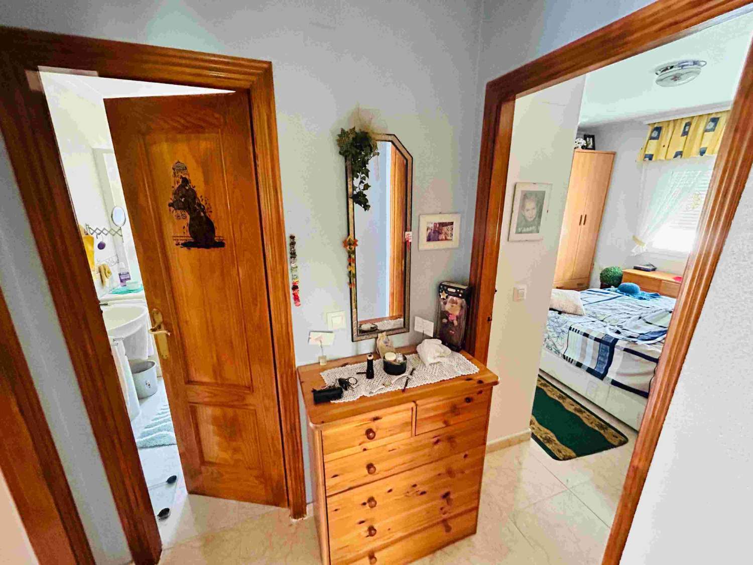 ACCOGLIENTE CASA AD ALGORFA CON SOLARIUM E POSTO AUTO COPERTO – 2 CAMERE DA LETTO E 2 BAGNI