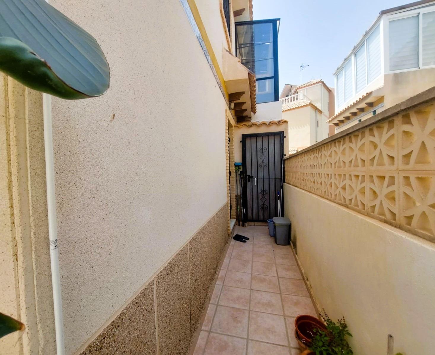 Chalet te koop in Torrevieja