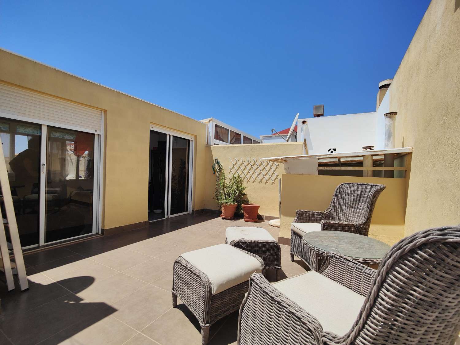 WONDERFUL SOUTH-EAST FACING TOWNHOUSE IN THE EXCLUSIVE MIRADOR DE LOS ALTOS, ORIHUELA COSTA