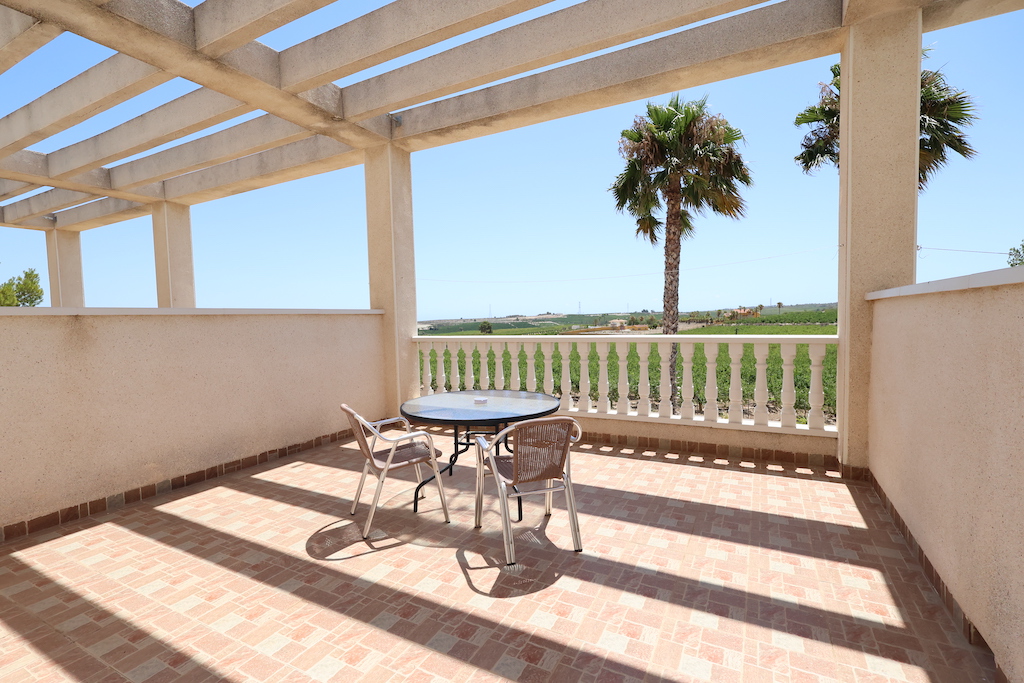 AUSGEZEICHNETE GELEGENHEIT: LÄNDLICHES HOSTEL IN SAN MIGUEL DE SALINAS MIT FREIEM BLICK!