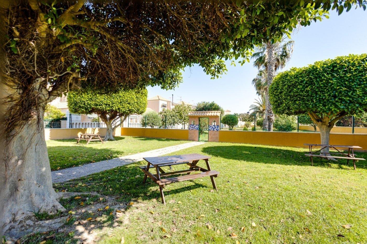 CORNER TOWNHOUSE WITH GARDEN, SOLARIUM AND POOL IN JARDÍN DEL MAR III, NEXT TO C.C. HABANERAS