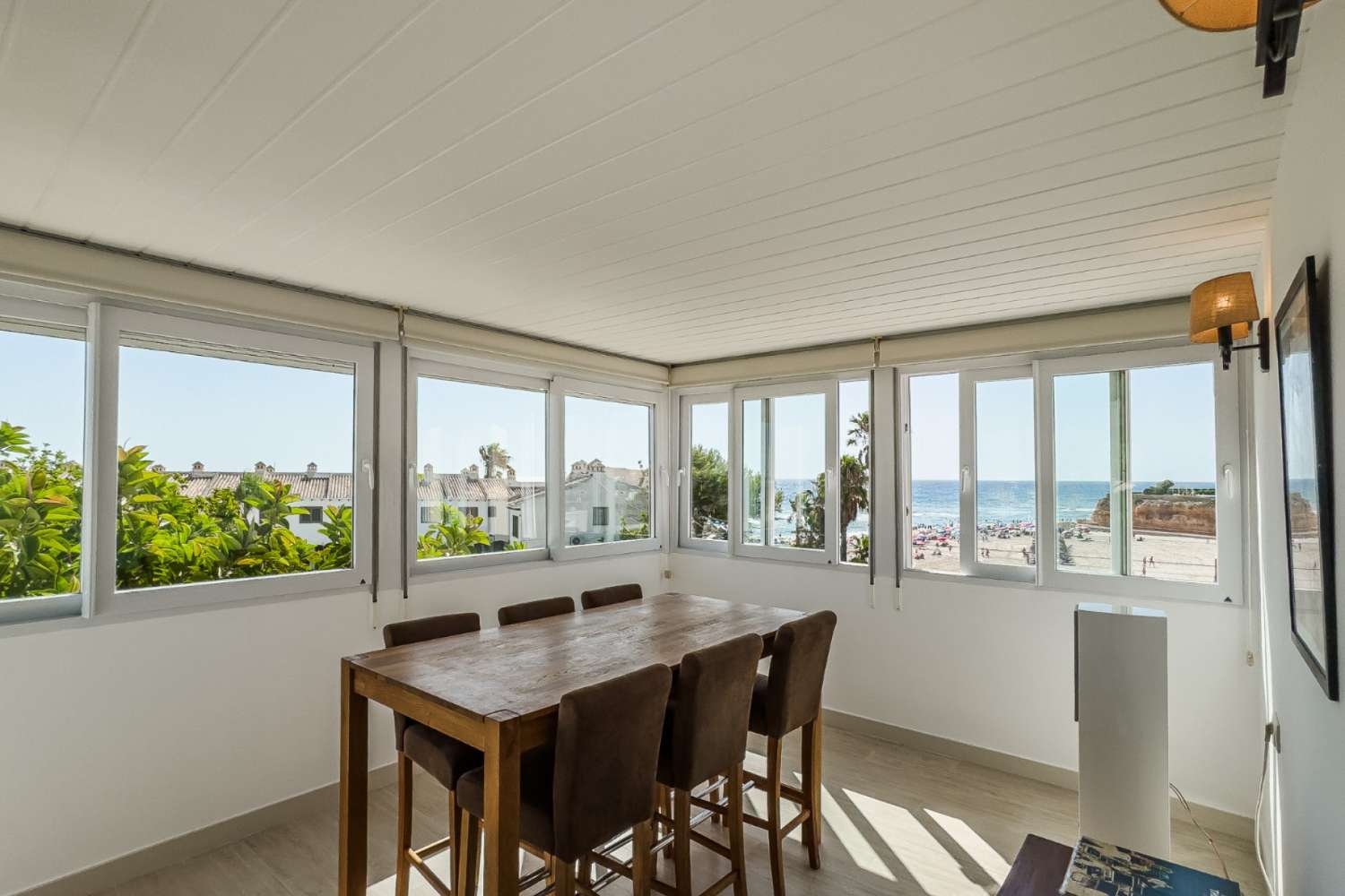 MODERN TRIPLEX VID HAVET MED PANORAMAUTSIKT OCH TURISTLICENS I LA ZENIA