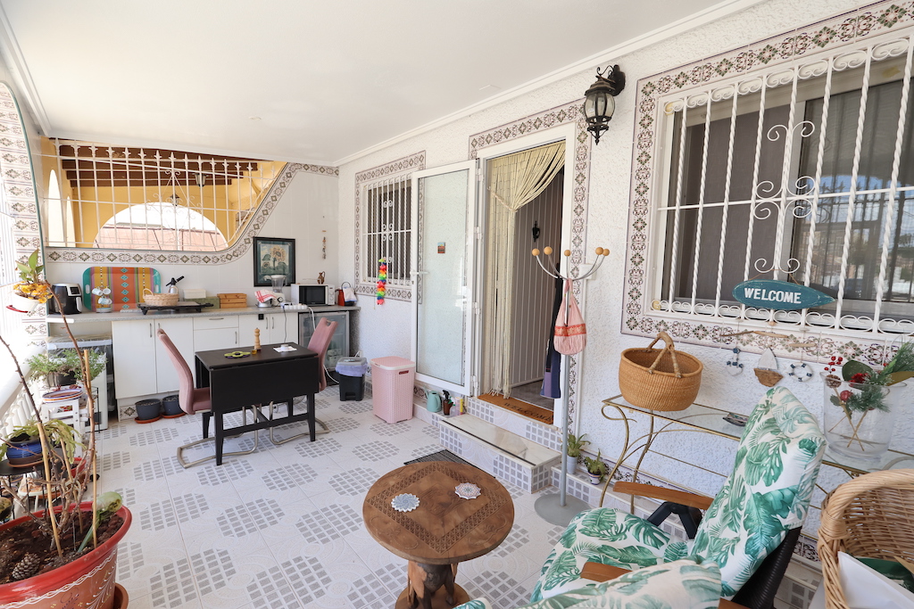 BRIGHT TOWNHOUSE IN LOS NAREJOS 15 MINUTES FROM THE BEACH WITH LARGE TERRACE AND SOUTH ORIENTATION