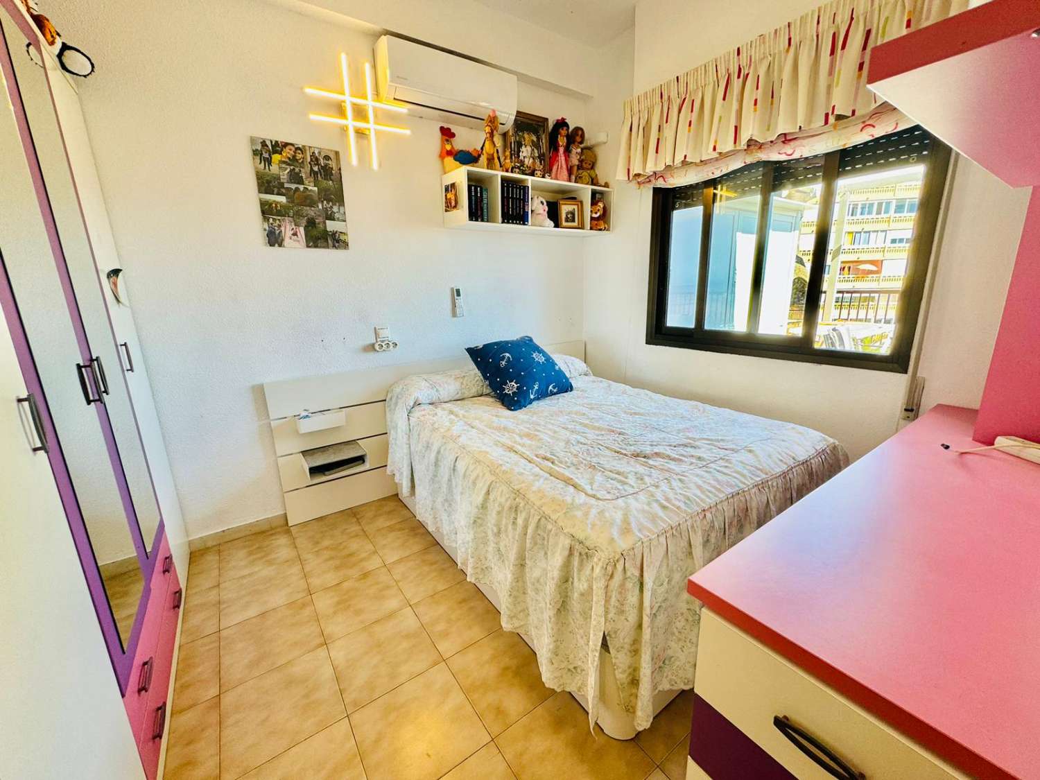 SPEKTAKULÄRES PENTHOUSE 100 METER VOM MEER ENTFERNT IN LA MATA, TORREVIEJA, MIT GROSSER TERRASSE UND DREI SCHLAFZIMMERN