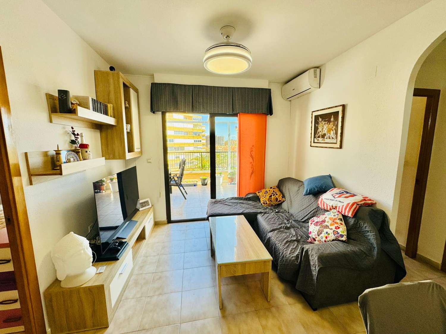 VELKOLEPÝ PENTHOUSE 100 METRŮ OD MOŘE V LA MATA, TORREVIEJA, S VELKOU TERASOU A TŘEMI LOŽNICEMI