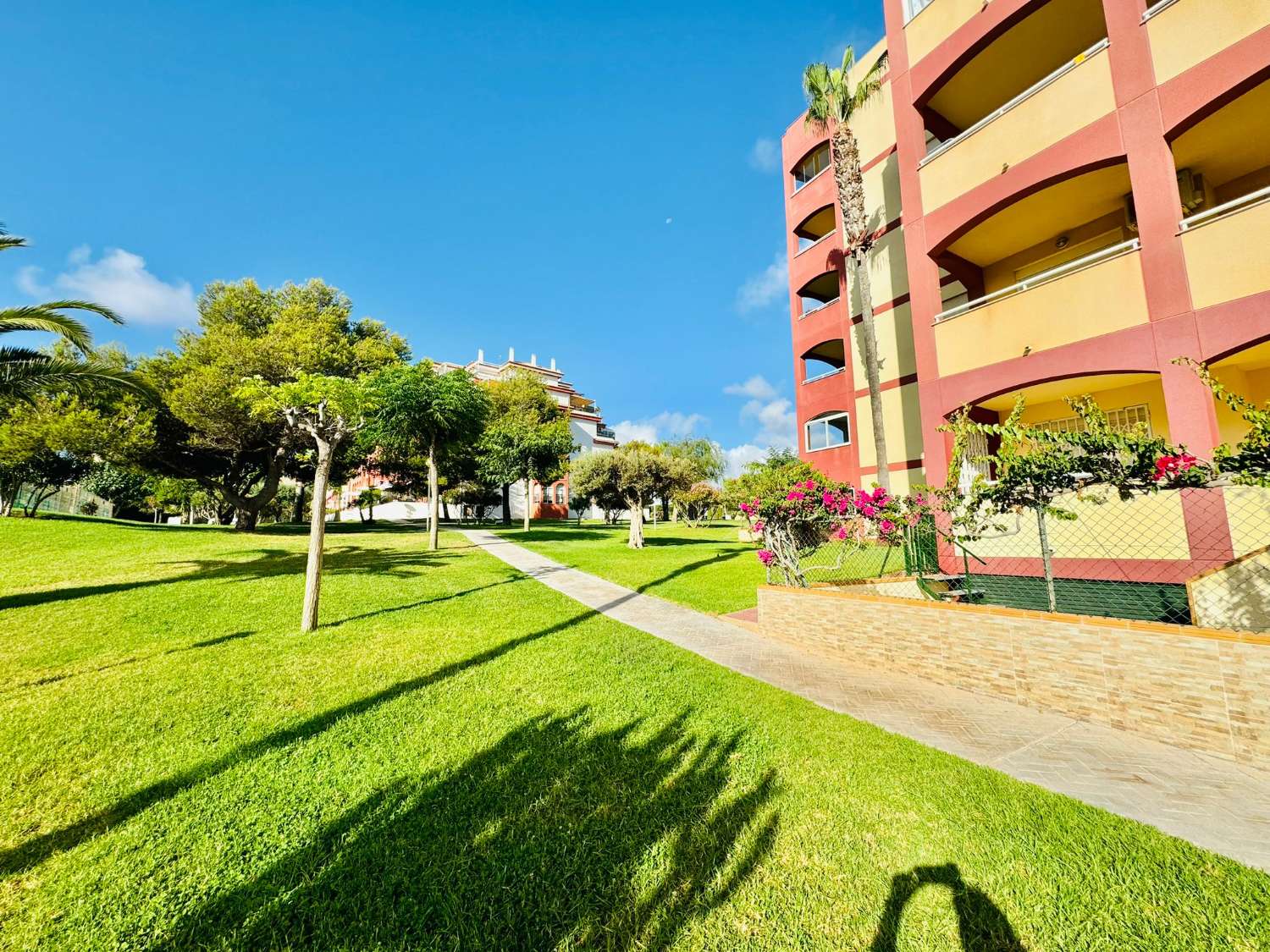 PRACHTIG APPARTEMENT IN TORREVIEJA OP 500 METER VAN HET STRAND VAN LA MATA