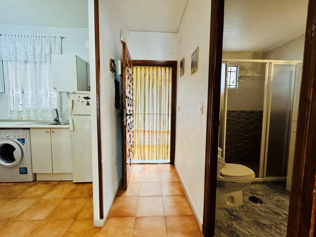 APPARTEMENT IN HET CENTRUM VAN LA MATA OP 300 METER VAN HET STRAND