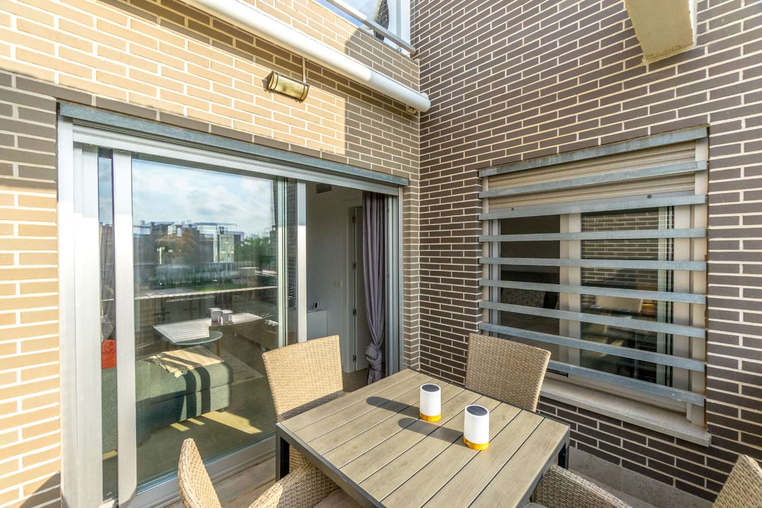 EXKLUSIVES MODERNES PENTHOUSE MIT ATEMBERAUBENDER AUSSICHT UND PRIVATER DACHTERRASSE AUF INSEL 2, AGUAS NUEVAS