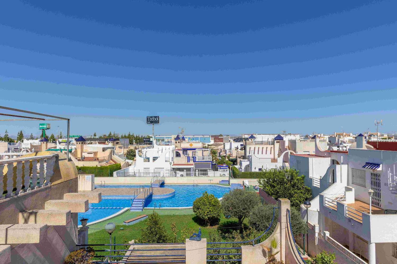 VIVIENDA DOBLE EN LA COSTA, A PASOS DEL CENTRO COMERCIAL HABANERAS Y CARREFOUR