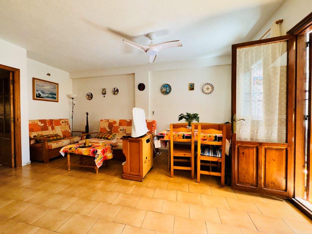 "COZY APARTMENT IN THE CENTER OF LA MATA, 50 METERS FROM THE BEACH"