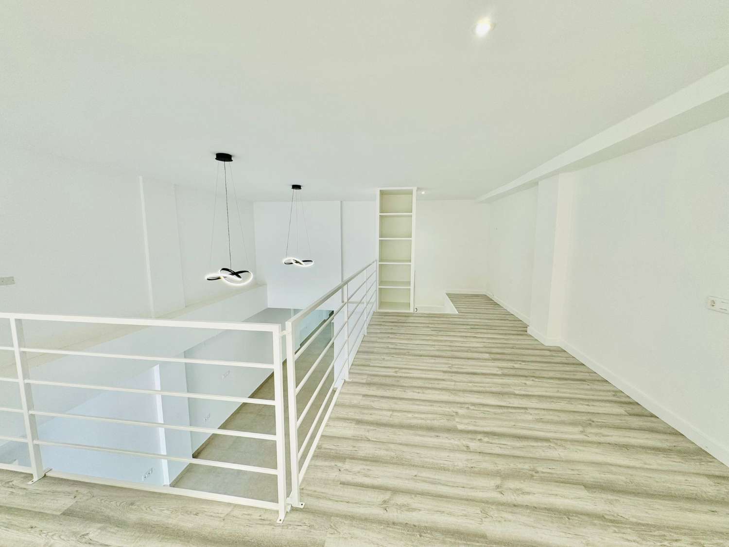 ¡ESPECTACULAR APARTAMENTO A ESTRENAR EN GUARDAMAR DEL SEGURA A SOLO 300M DE LA PLAYA!