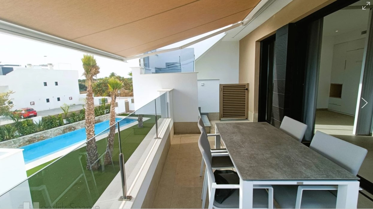 SPECTACULAR PENTHOUSE IN PLAYA LA LLANA WITH PRIVATE ROOF TERRACE 1 KM FROM THE SEA IN SAN PEDRO DEL PINATAR