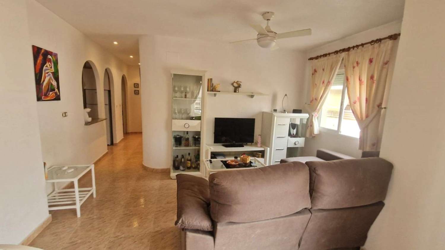 SPACIOUS CORNER APARTMENT 130M FROM PLAYA DEL CURA, WITH SIDE SEA VIEWS AND EXCELLENT LOCATION