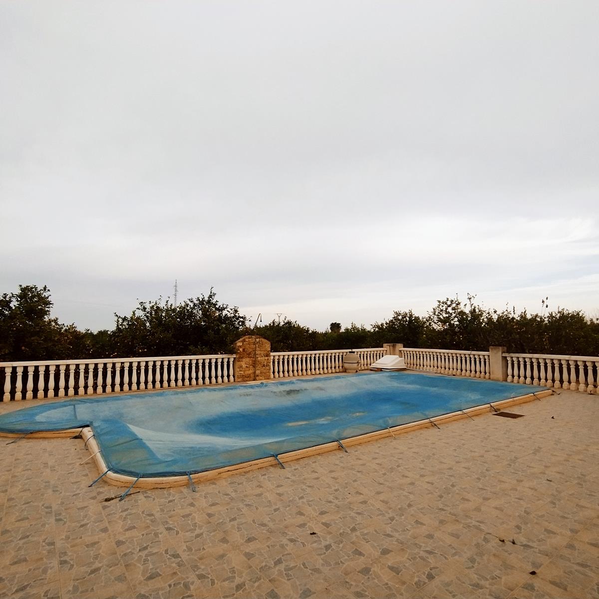 EXCLUSIVE RENOVATED MEDITERRANEAN VILLA WITH PRIVATE POOL AND LARGE PLOT IN THE VEGA BAJA