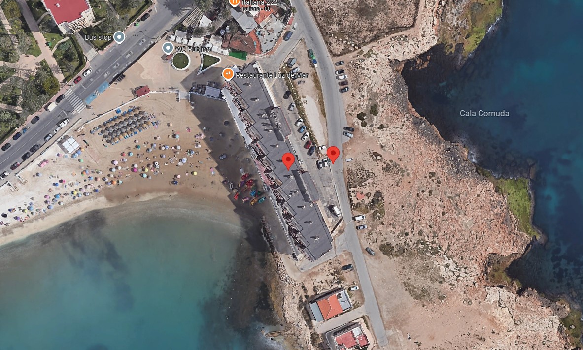 RENOVERAD LÄGENHET VID STRANDEN I PLAYA LOS LOCOS, TORREVIEJA