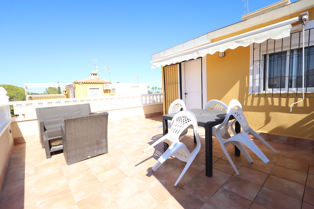 VILLA JUMELÉE À LOMAS DE CABO ROIG AVEC PISCINE PRIVÉE ET MAISON INDÉPENDANTE