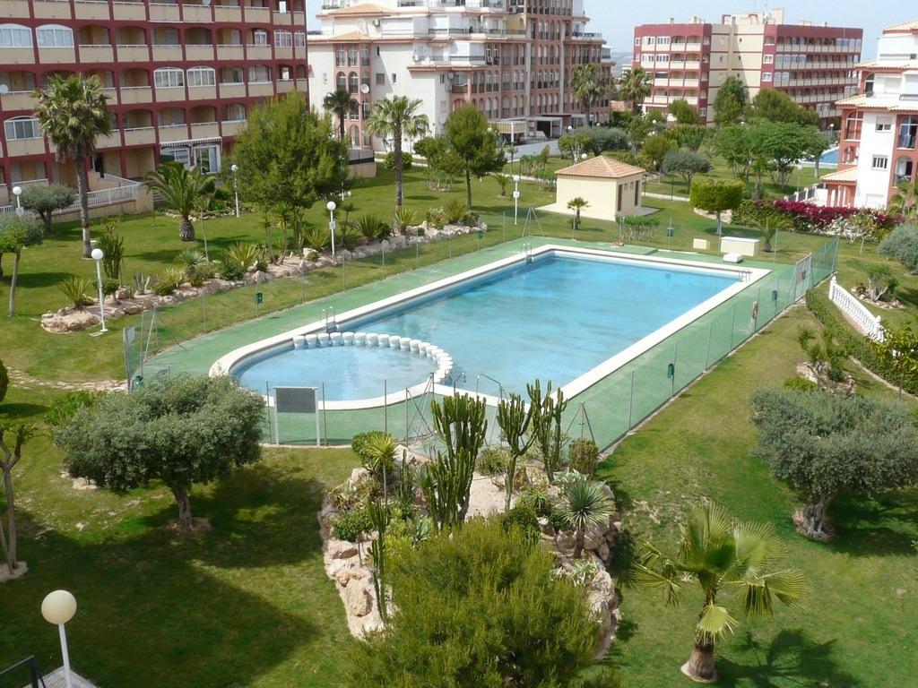 APPARTEMENT D’ANGLE RÉNOVÉ À AGUAS NUEVAS, À 15 MINUTES DE LA PLAGE DE LA MATA