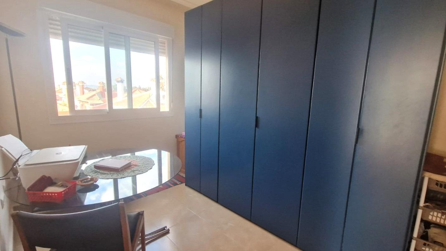 AMPIO DUPLEX, 3 CAMERE DA LETTO, 2 BAGNI, SOLARIUM, GARAGE, PISCINA, A LOS MONTESINOS