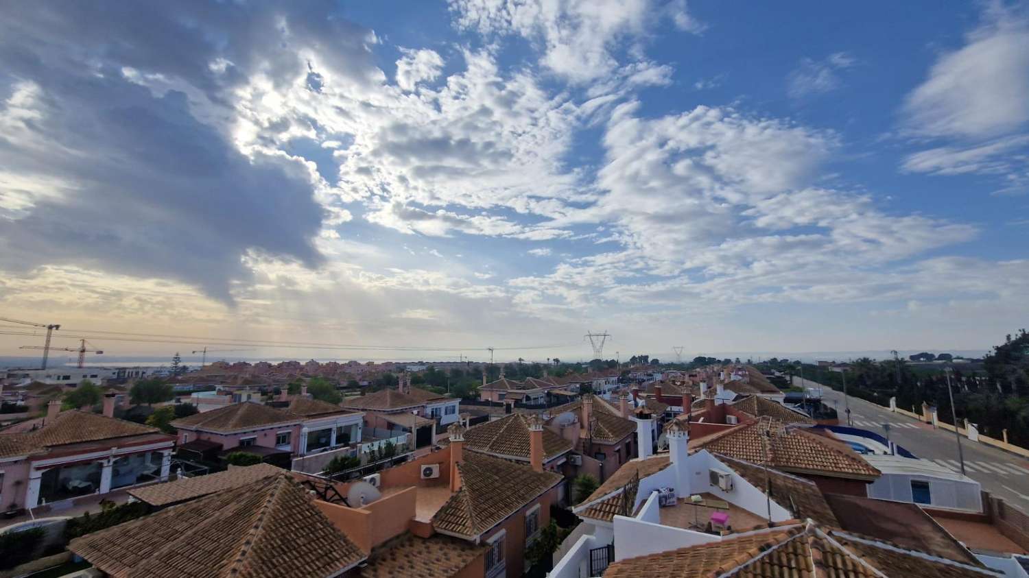 Dúplex en venda in Los Montesinos