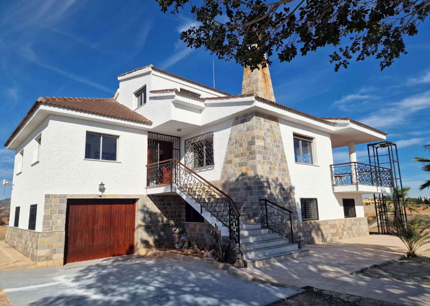 SPEKTAKULÄRE VILLA IM VALLE DEL SOL MIT SWIMMINGPOOL, BLICK AUF DAS MAR MENOR UND 5.000 M² GRUNDSTÜCK