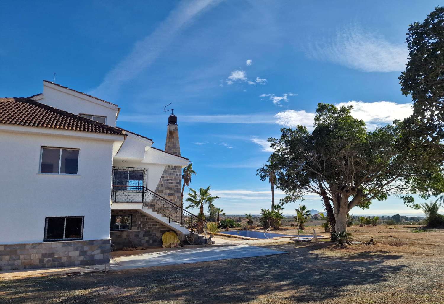 SPEKTAKULÄRE VILLA IM VALLE DEL SOL MIT SWIMMINGPOOL, BLICK AUF DAS MAR MENOR UND 5.000 M² GRUNDSTÜCK