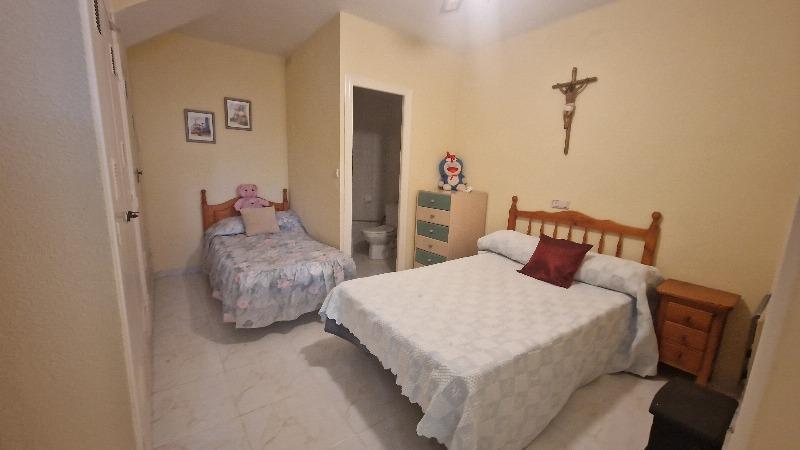 Duplex, 2 våningar till salu i La Mata (Torrevieja)