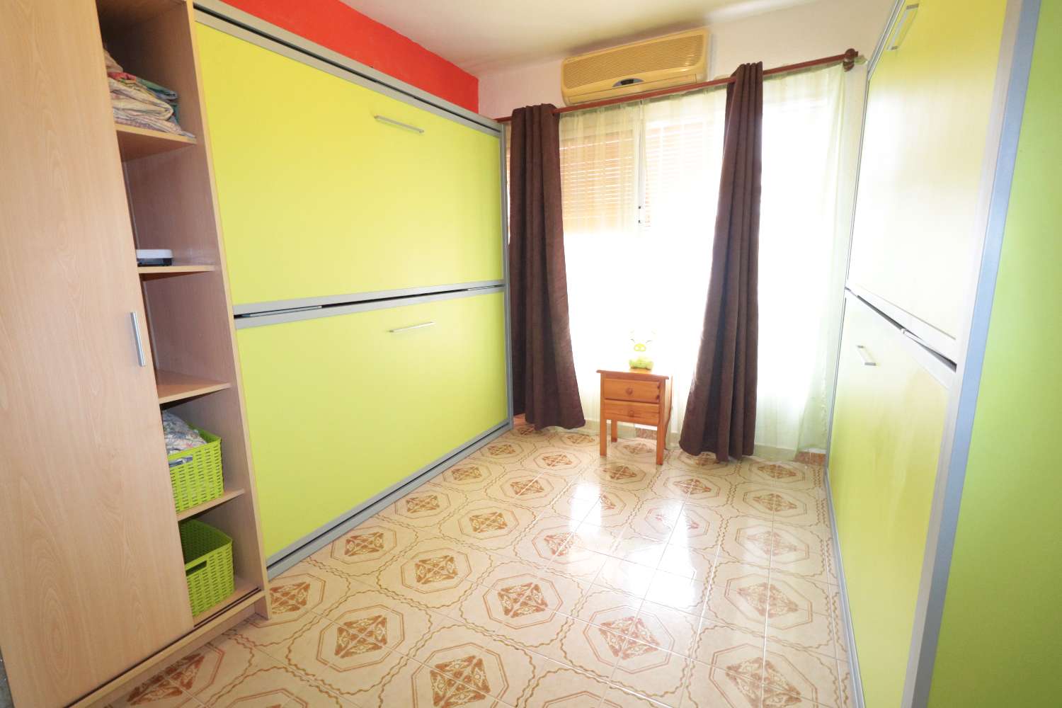 CHARMANT APPARTEMENT IN NUEVA TORREVIEJA – LICHT EN OP SLECHTS 1,5 KM VAN HET STRAND