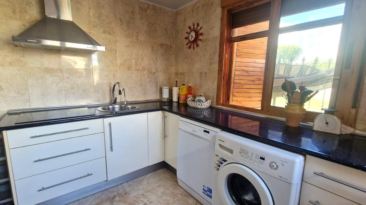 BEAUTIFUL SEMI-DETACHED HOUSE IN RESIDENTIAL WITH SWIMMING POOL, CLOSE TO THE BEST BEACHES