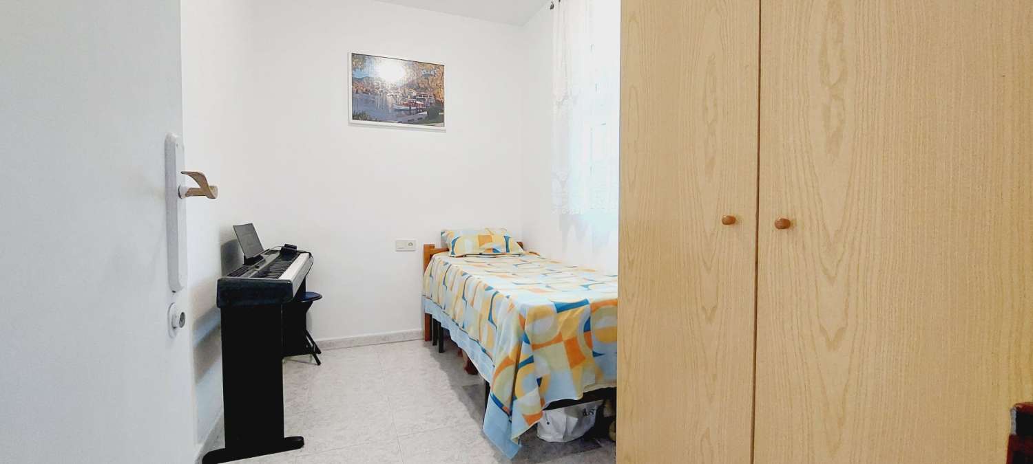 BRIGHT AND FURNISHED APARTMENT IN FRONT OF THE BUS STATION!